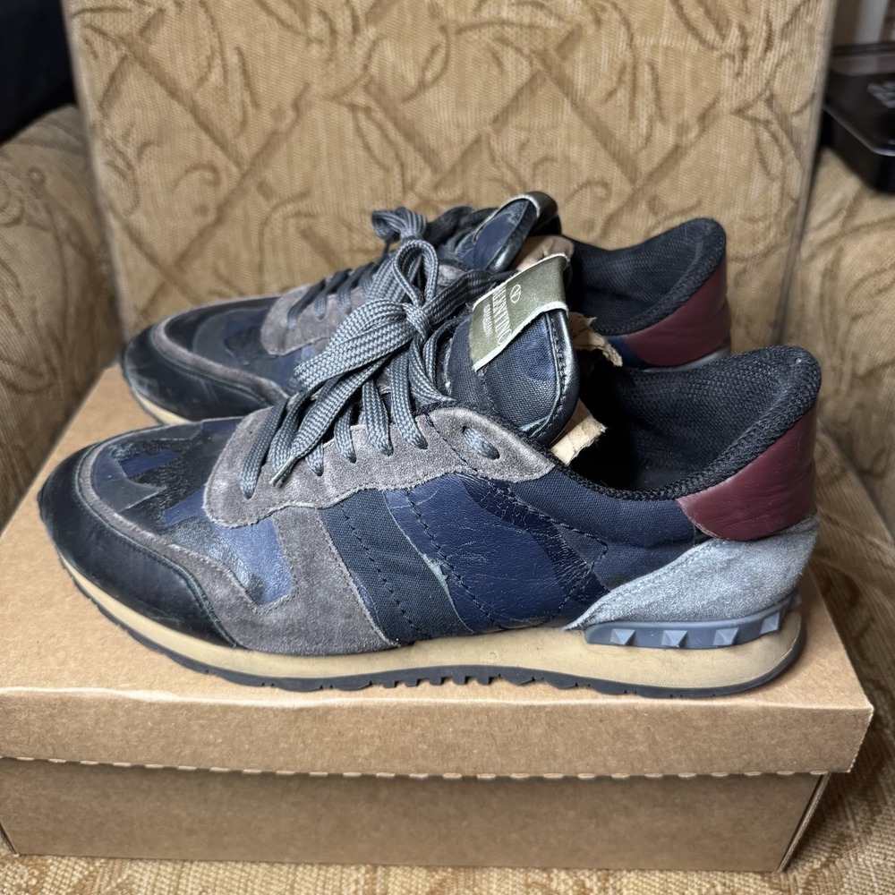 Valentino Black Camo Fabric, Leather and Suede Rockrunner Sneakers Size 43 Used